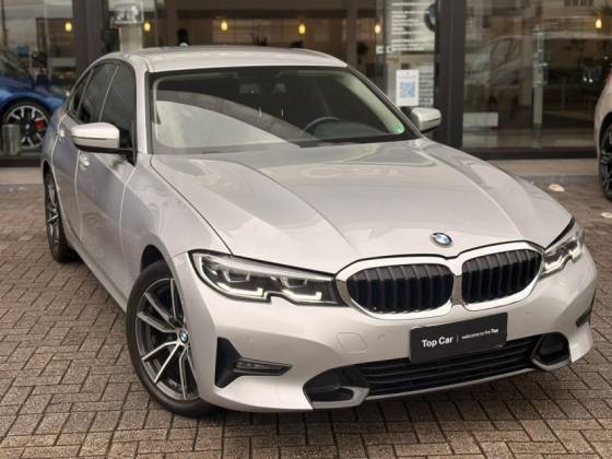 BMW 320i 2.0 16V TURBO GASOLINA SPORT AUTOMÁTICO BMW 320i 2.0 16V TURBO GASOLINA SPORT AUTOMÁTICO